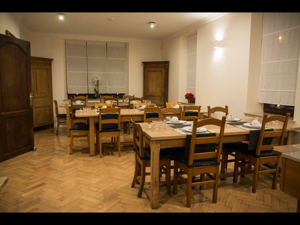 Au Manoir Des Vallees Maffe ภายนอก รูปภาพ